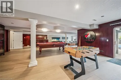 44 Mcnichol Drive Cambridge ON N1P 1C9