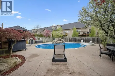 44 Mcnichol Drive Cambridge ON N1P 1C9