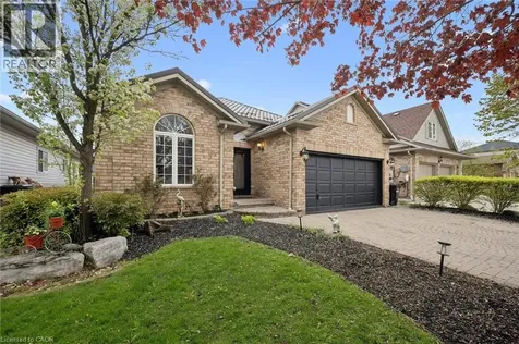 44 Mcnichol Drive Cambridge ON N1P 1C9