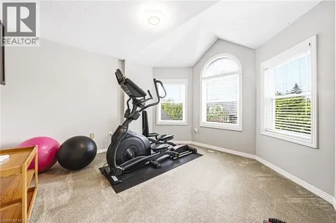 2162 Country Club Drive Burlington ON L7M 4B1
