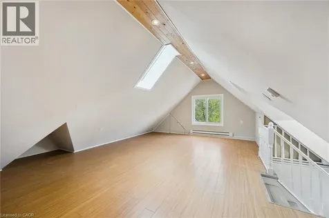 15 Gordon Avenue Kitchener ON N2H 1N7