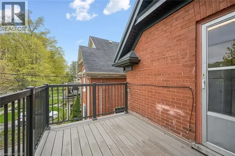 15 Gordon Avenue Kitchener ON N2H 1N7