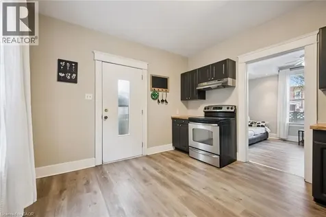 15 Gordon Avenue Kitchener ON N2H 1N7