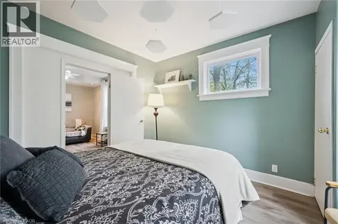 15 Gordon Avenue Kitchener ON N2H 1N7