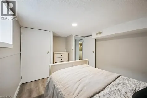 15 Gordon Avenue Kitchener ON N2H 1N7