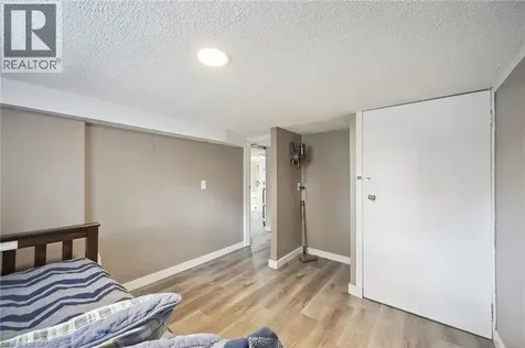 15 Gordon Avenue Kitchener ON N2H 1N7