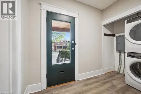 15 Gordon Avenue Kitchener ON N2H 1N7
