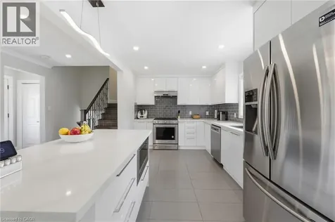 2122 Bridge Road Oakville ON L6L 2G1