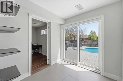 2122 Bridge Road Oakville ON L6L 2G1