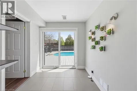 2122 Bridge Road Oakville ON L6L 2G1