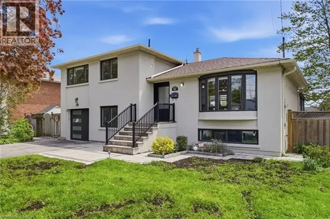 2122 Bridge Road Oakville ON L6L 2G1