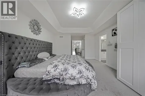 38 Gloria Street Kitchener ON N2R 0R1