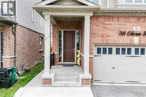 38 Gloria Street Kitchener ON N2R 0R1
