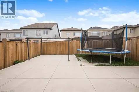 38 Gloria Street Kitchener ON N2R 0R1