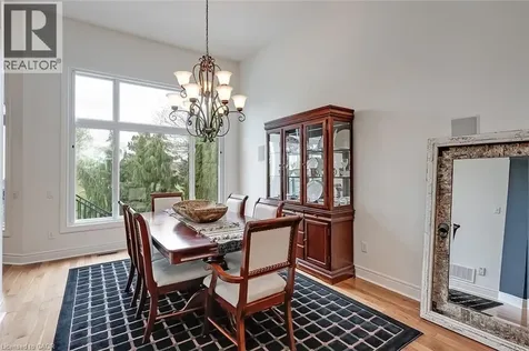 4285 Couples Crescent Burlington ON L7M 4Y8