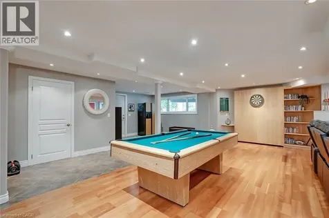 4285 Couples Crescent Burlington ON L7M 4Y8