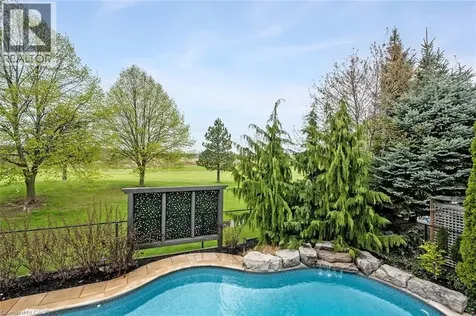 4285 Couples Crescent Burlington ON L7M 4Y8