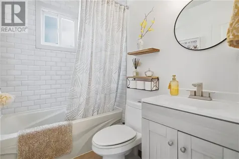 127 Pinellas Road Sudbury ON P0M 1L0