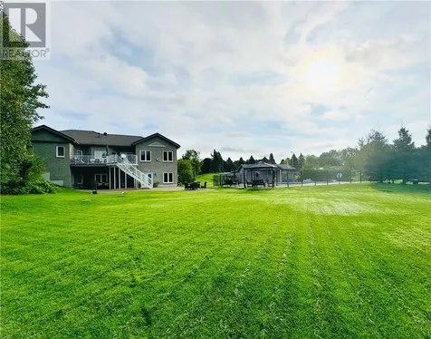 47 Gleneden Court Garson ON P3L 1L6