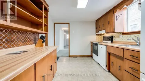 21 Oak Street St. Thomas ON N5R 1R5
