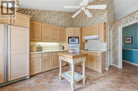 1095 Skyview Drive Burlington ON L7P 4W7