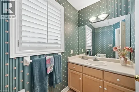 1095 Skyview Drive Burlington ON L7P 4W7