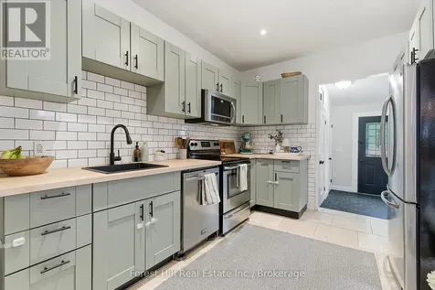66 St Andrews Street Cambridge ON N1S 1M4