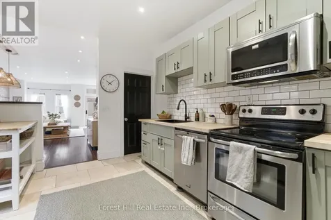 66 St Andrews Street Cambridge ON N1S 1M4
