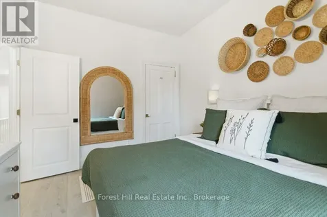 66 St Andrews Street Cambridge ON N1S 1M4