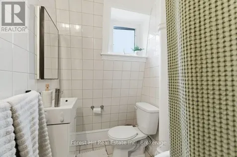 66 St Andrews Street Cambridge ON N1S 1M4