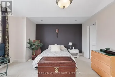 6 Williams Street Collingwood ON L9Y 0B9