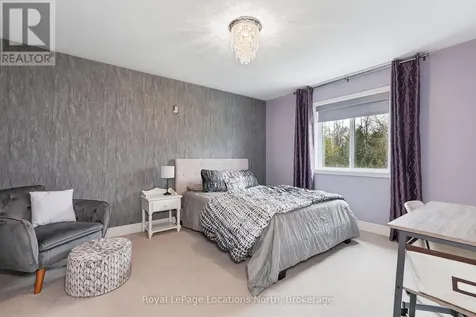 6 Williams Street Collingwood ON L9Y 0B9