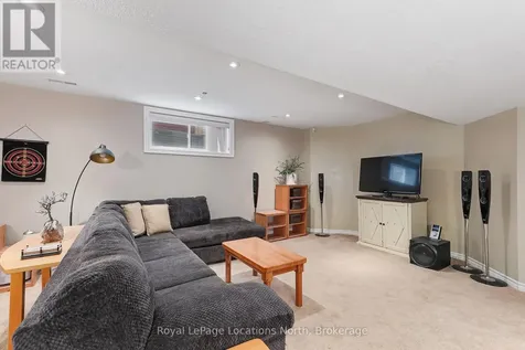 6 Williams Street Collingwood ON L9Y 0B9