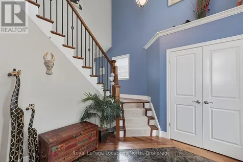 6 Williams Street Collingwood ON L9Y 0B9
