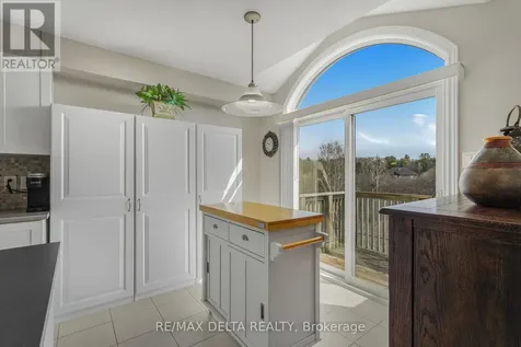 2225 Marble Crescent Clarence-rockland ON K4K 0G9