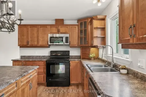 4230 Gordon Murdock Road Ottawa ON K0A 2W0
