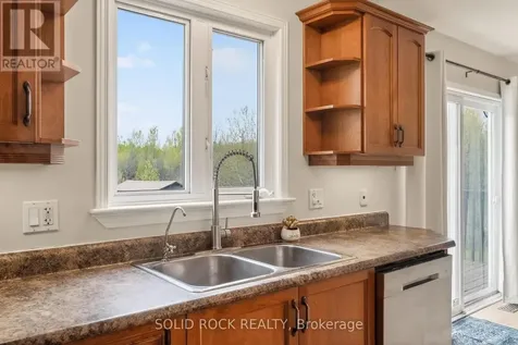 4230 Gordon Murdock Road Ottawa ON K0A 2W0
