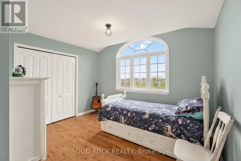 4230 Gordon Murdock Road Ottawa ON K0A 2W0
