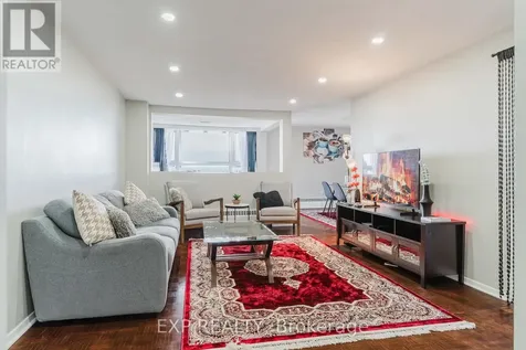 1356 Meadowlands Drive Ottawa ON K2E 6K6