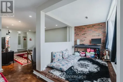 1356 Meadowlands Drive Ottawa ON K2E 6K6