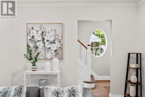 14 Cameron Avenue Ottawa ON K1S 0W7