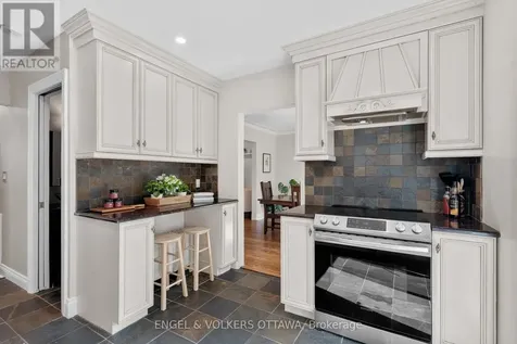 14 Cameron Avenue Ottawa ON K1S 0W7