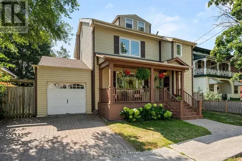 14 Cameron Avenue Ottawa ON K1S 0W7