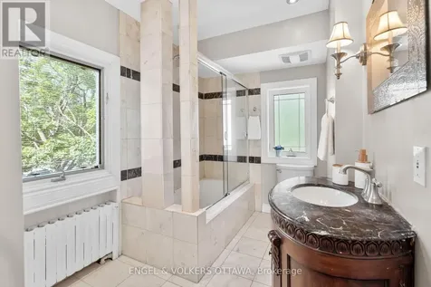 14 Cameron Avenue Ottawa ON K1S 0W7
