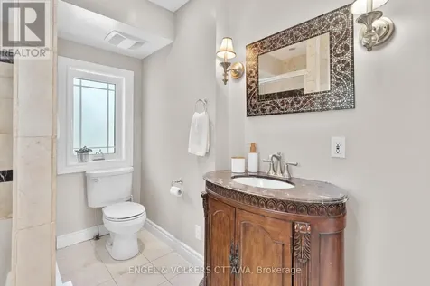 14 Cameron Avenue Ottawa ON K1S 0W7