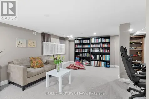 14 Cameron Avenue Ottawa ON K1S 0W7
