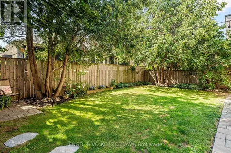 14 Cameron Avenue Ottawa ON K1S 0W7