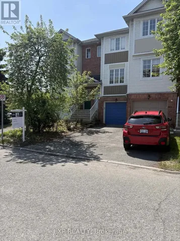 42 Manhattan Crescent Ottawa ON K2C 4B5