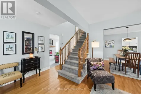 867 Clearcrest Crescent Ottawa ON K4A 3G1