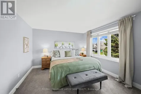 867 Clearcrest Crescent Ottawa ON K4A 3G1